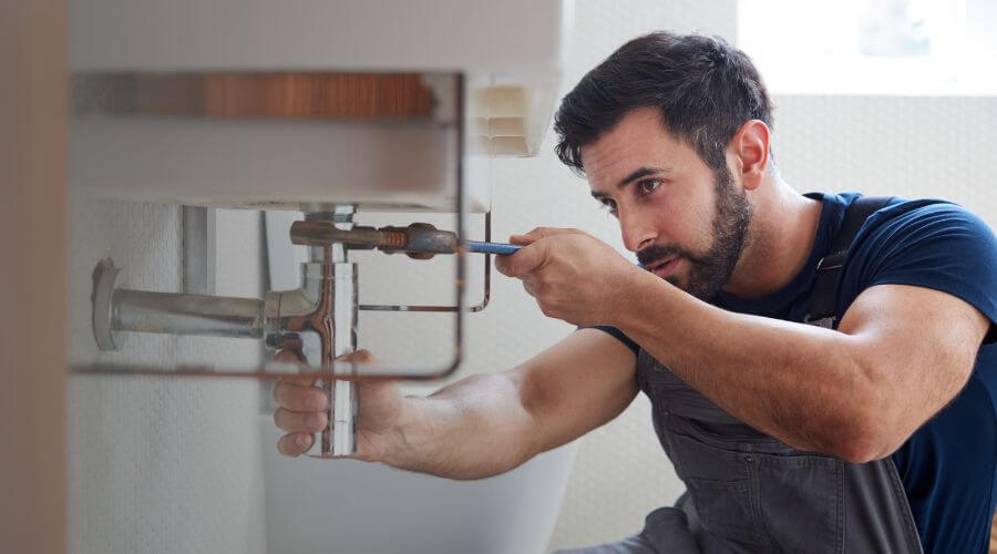 Local expert plumbing services in French Village, MO
